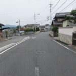 11/16撮影　前面道路：南から北へ向いて撮った写真です。