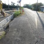 令和7年10月1日撮影：前面道路。