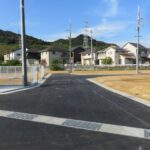 令和7年11月6日撮影：分譲地への入口。