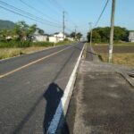 前面道路:東から西へ向いて撮った写真です。 前面道路:東から西へ向いて撮った写真です。